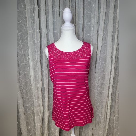 Liz Claiborne Tops - Liz Claiborne Fuchsia & White Striped Tank Top Lace Crorceht Floral Boho Detail